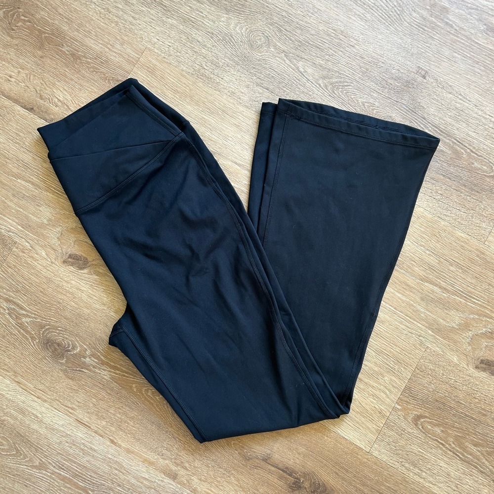 Yogalicious Lux Madison Crossover 7/8 Flare Leggings Black XL